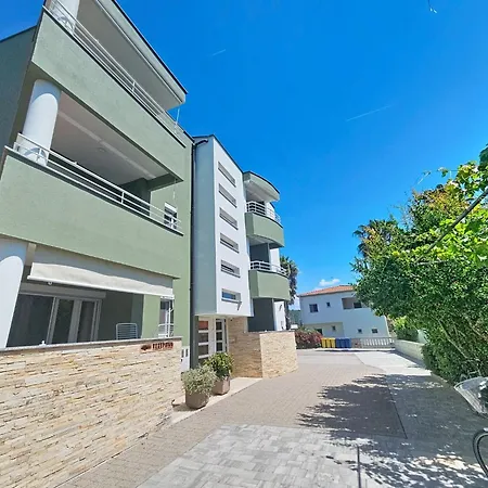 Marko-1 By Interhome Apartamento Bibinje