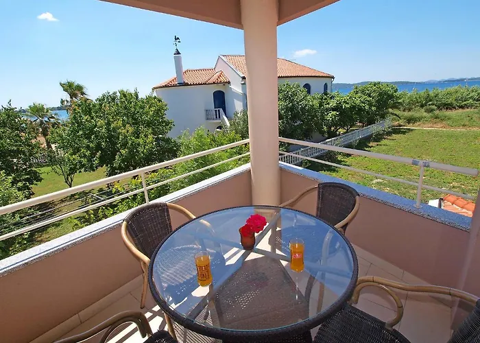 Marko-1 By Interhome Lägenhet *