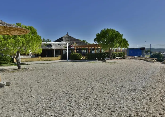 Lägenhet Marko-1 By Interhome Bibinje